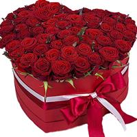 Red roses in a heart box