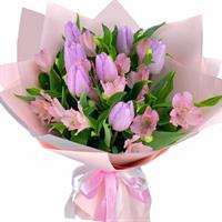 Bouquet of pink tulips and alstromerias