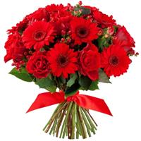 Bouquet with red roses and gerberas