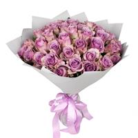 Bouquet of imported purple roses