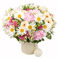 Bouquet of daisies, hydrangeas, gerberas and natural flowers