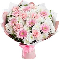 Delicate bouquet of pink gerbera and white chrysanthemum
