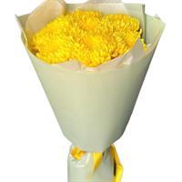 Charm with a bouquet: 7 yellow chrysanthemums delight!