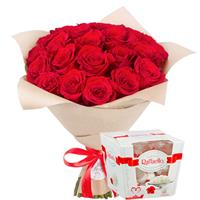 21 шикарная красная роза и Rafaello в подарок